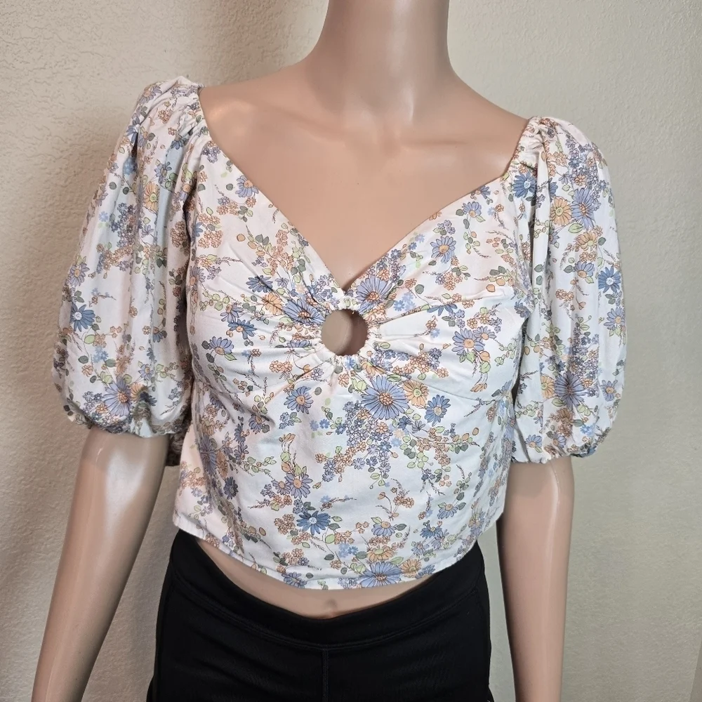 Abercrombie & Fitch Ditsy Floral Lined Puff Ballon Sleeve Crop Top - Size Medium